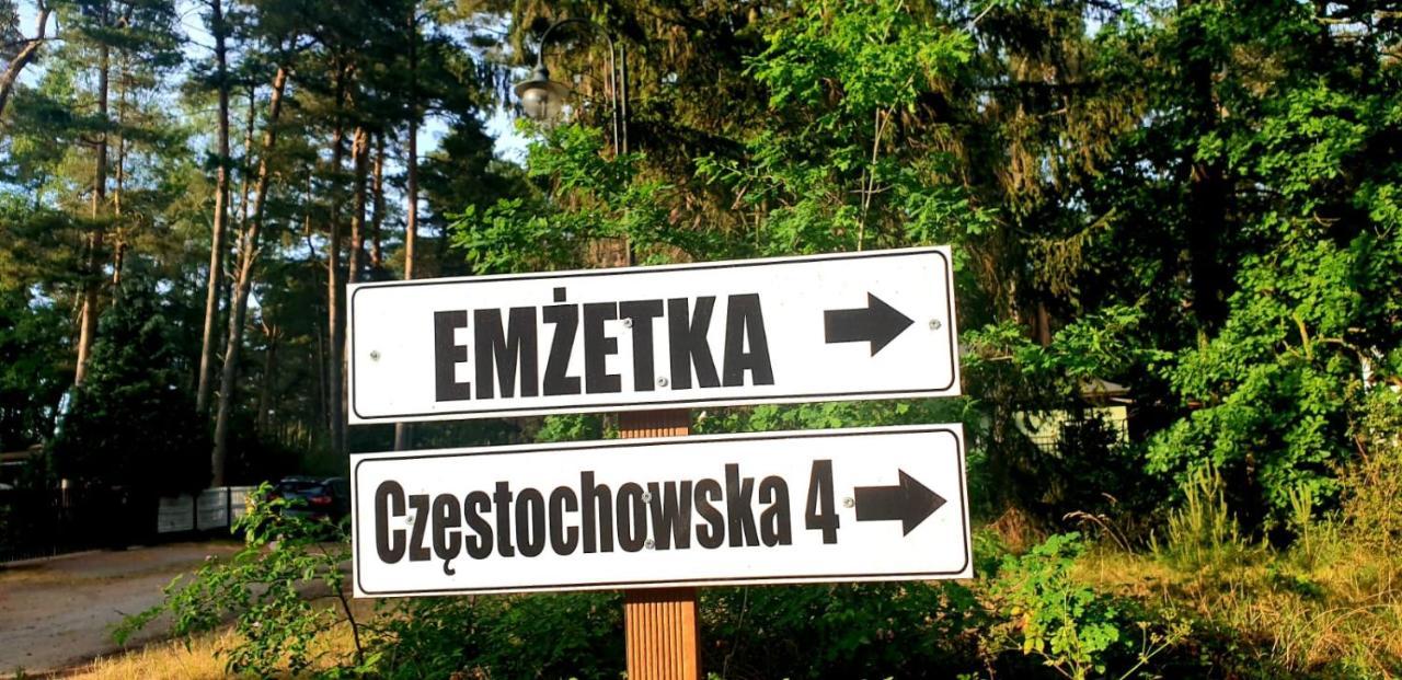 Apartamenty Emzetka Pobierowo Εξωτερικό φωτογραφία
